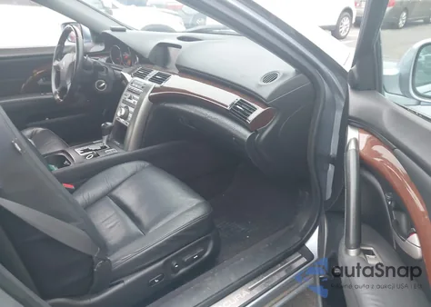 2005 Acura Rl 3.5 from USA, damaged, VIN JH4KB16565C011343